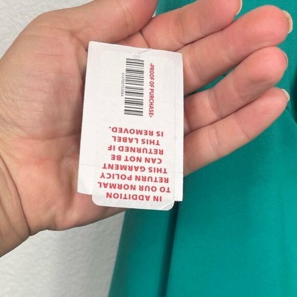 B. Darlin Green High-Low Fit & Flare Strappy Back Dress Juniors 13/14 NWT - Picture 3 of 10